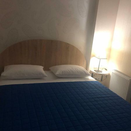 U Fedora Hotel Oleksandriia Ngoại thất bức ảnh