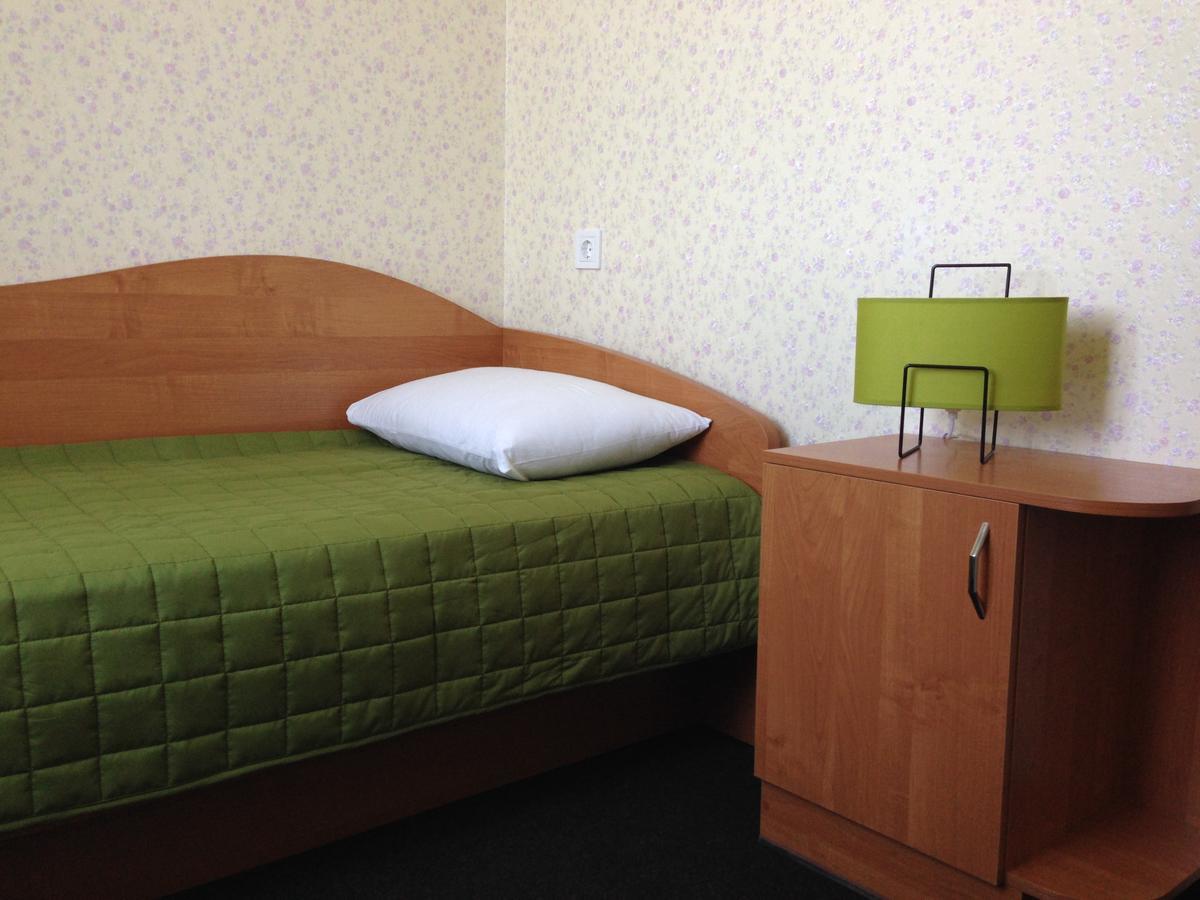 U Fedora Hotel Oleksandriia Ngoại thất bức ảnh