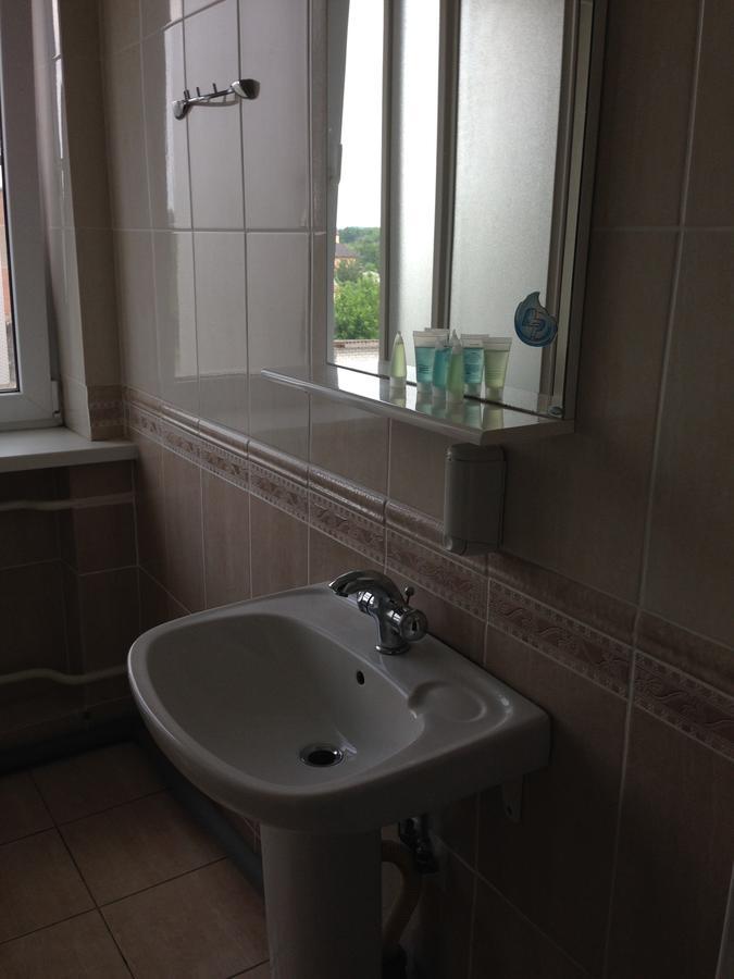 U Fedora Hotel Oleksandriia Ngoại thất bức ảnh